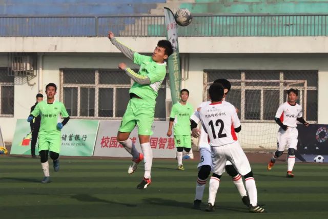 CBA最好3D球员诞生！广厦队再败上海队，王博抓住一点能翻盘